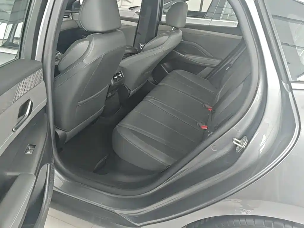 BYD Qin PLUS — миниатюра 17
