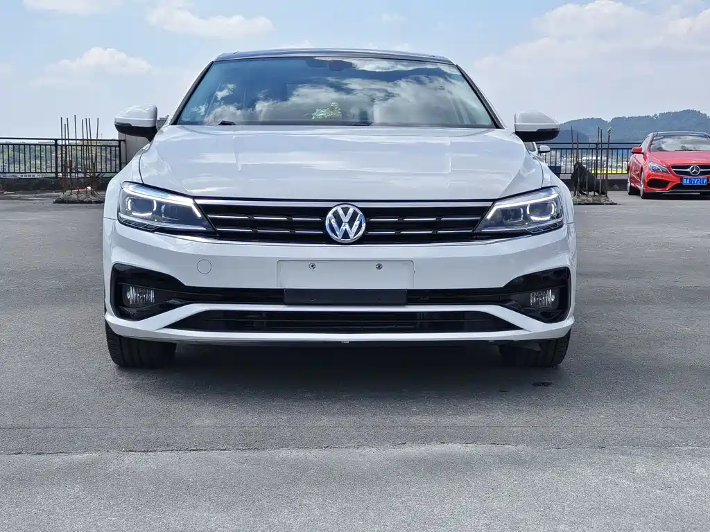 Volkswagen Lamando — миниатюра 2