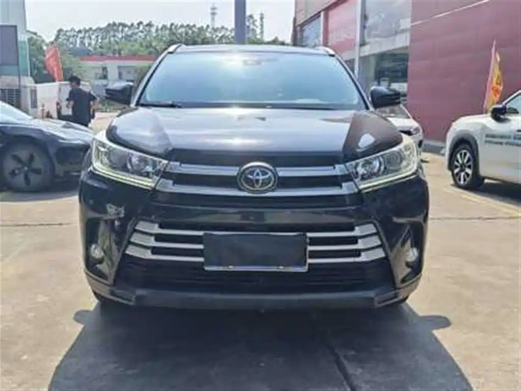 Toyota Highlander — миниатюра 2