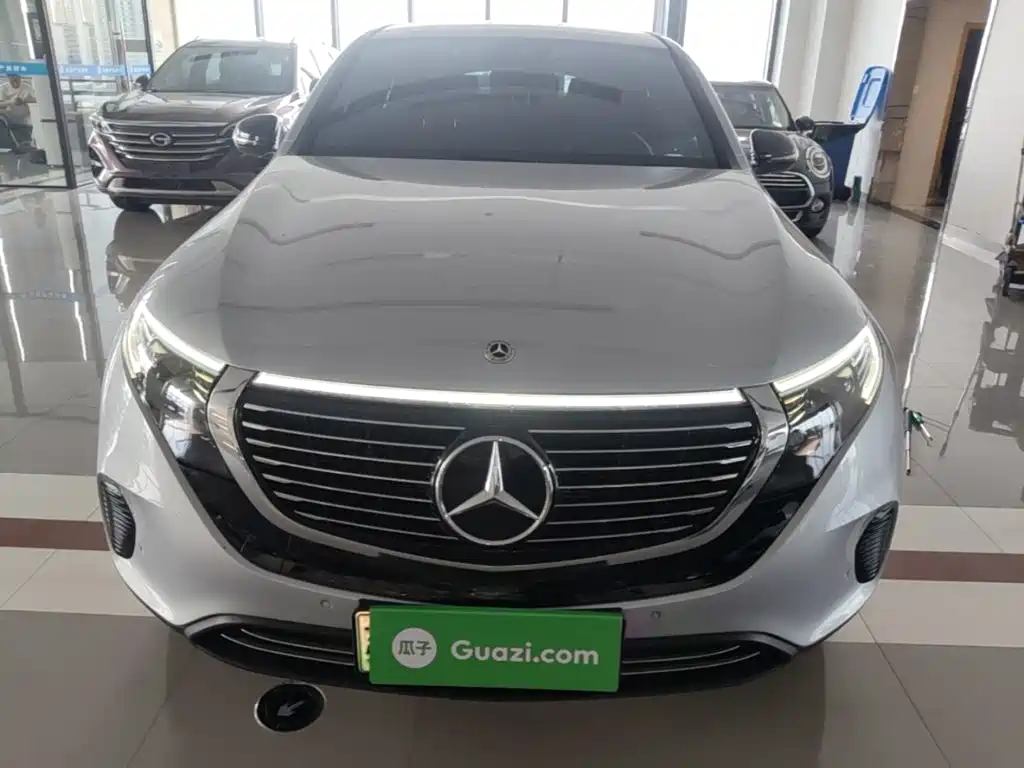 Mercedes-Benz EQC — миниатюра 3
