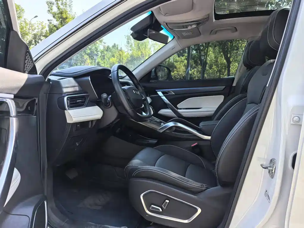 Geely Boyue — миниатюра 6