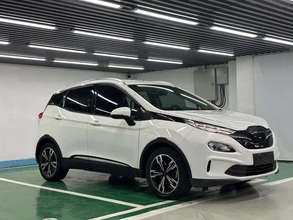 BAIC BEIJING EX3