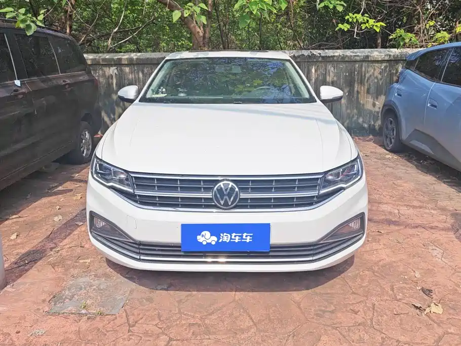 Volkswagen Bora — миниатюра 2