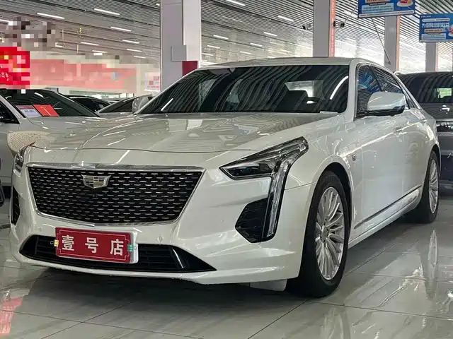 CADILLAC CT6