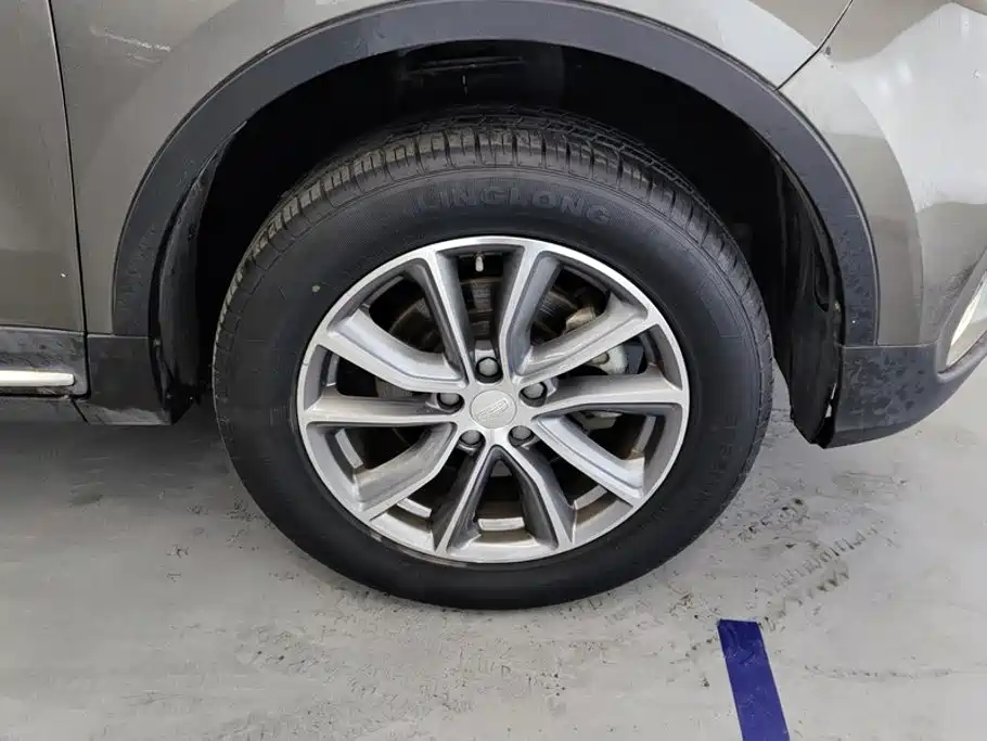 Geely Boyue — миниатюра 6