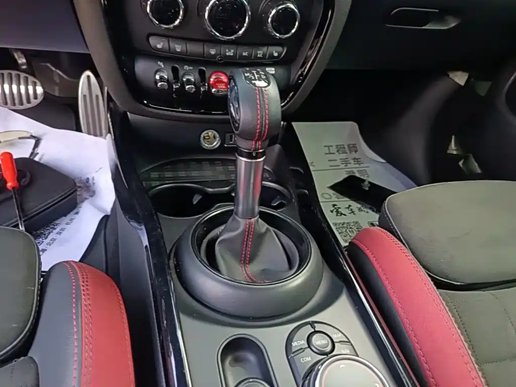 MINI Mini JCW Clubman — миниатюра 14