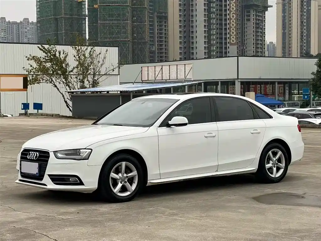 Audi A4L 2013