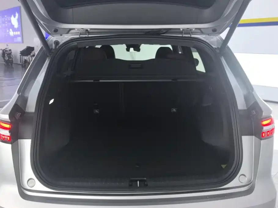 Geely Xingyue L — миниатюра 4