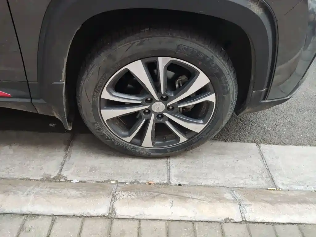 Changan CS35PLUS — миниатюра 8