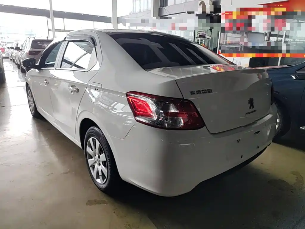 Peugeot 301 — миниатюра 5