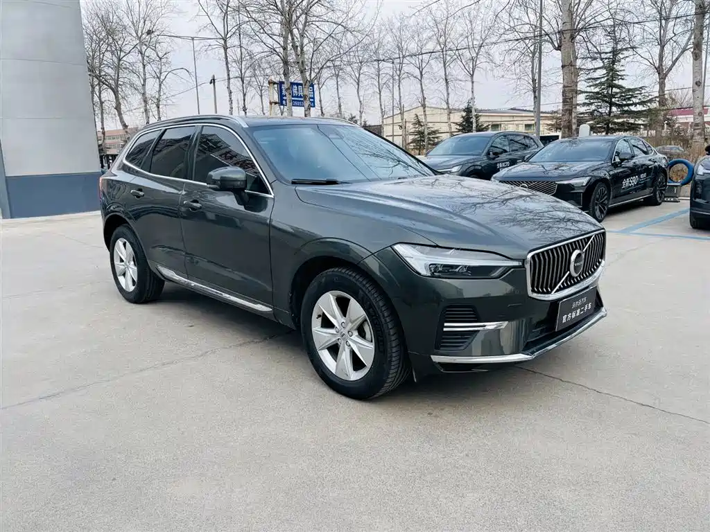 VOLVO XC60