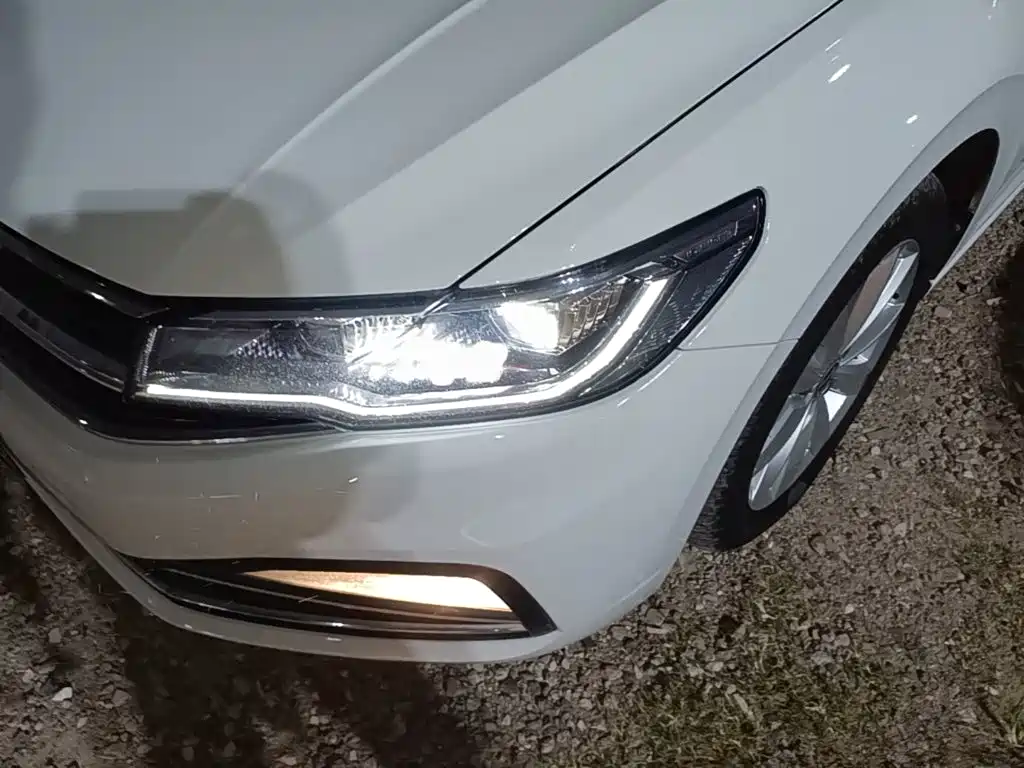 Volkswagen Bora — миниатюра 24