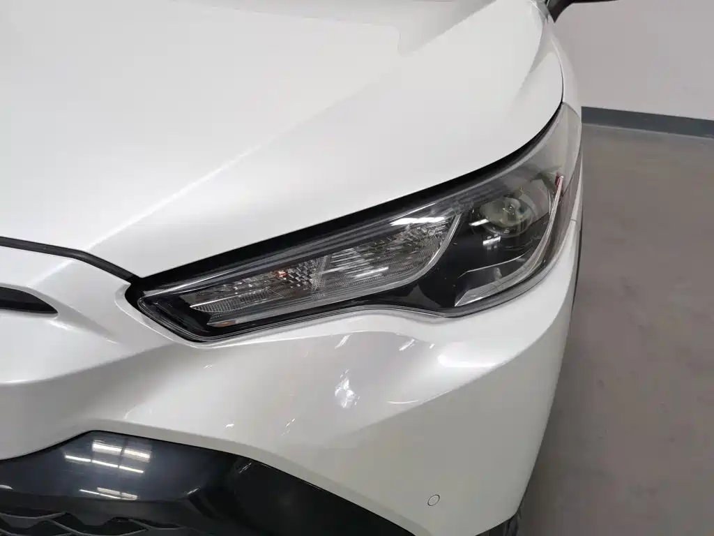 Toyota Frontlander — миниатюра 7