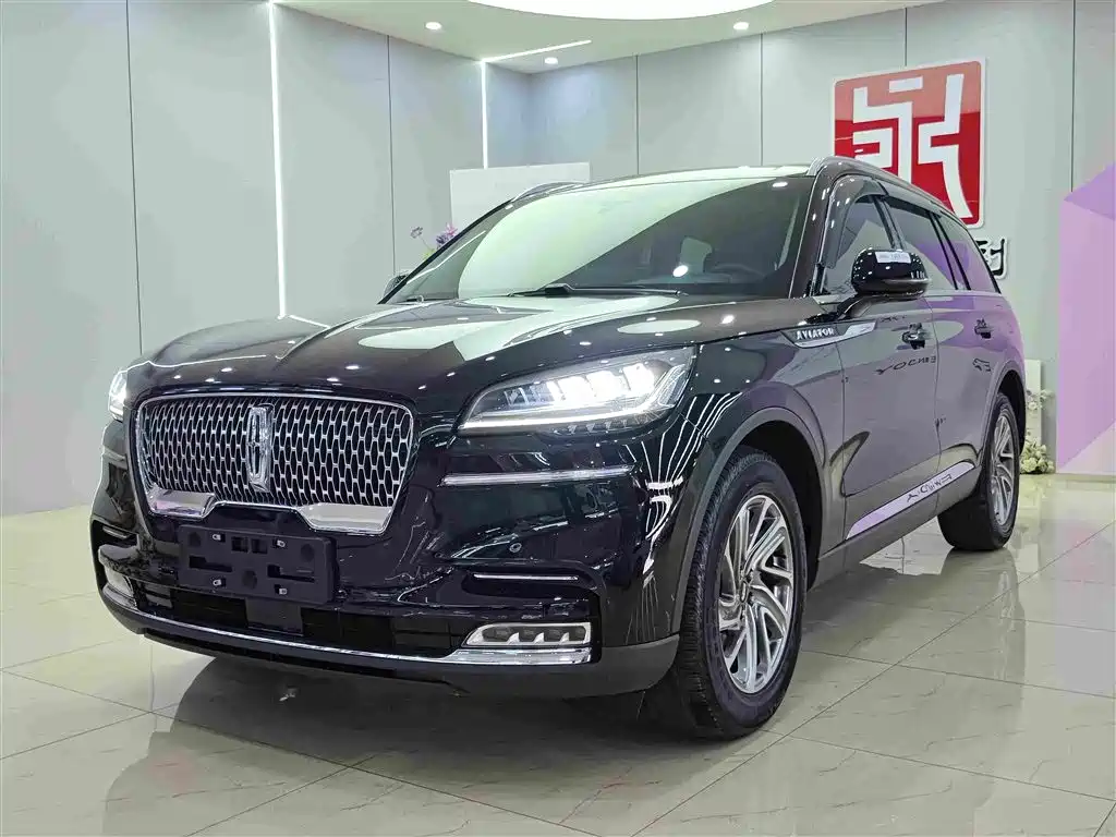 Lincoln Aviator