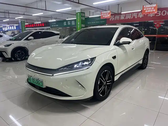 BYD QIN L 2025