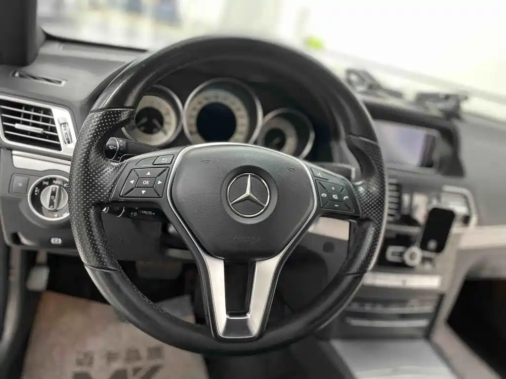 Mercedes-Benz E-Class — фотографии объявления, Фото 9