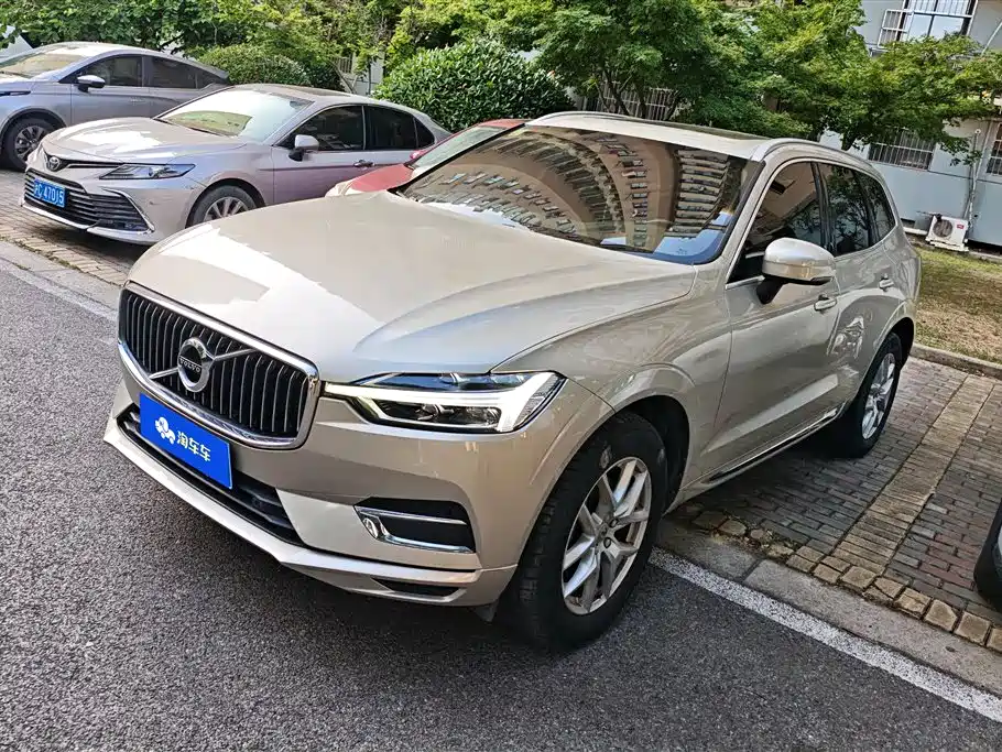 Volvo XC60 2021
