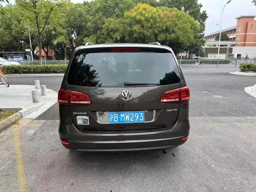 Volkswagen Sharan — миниатюра 4