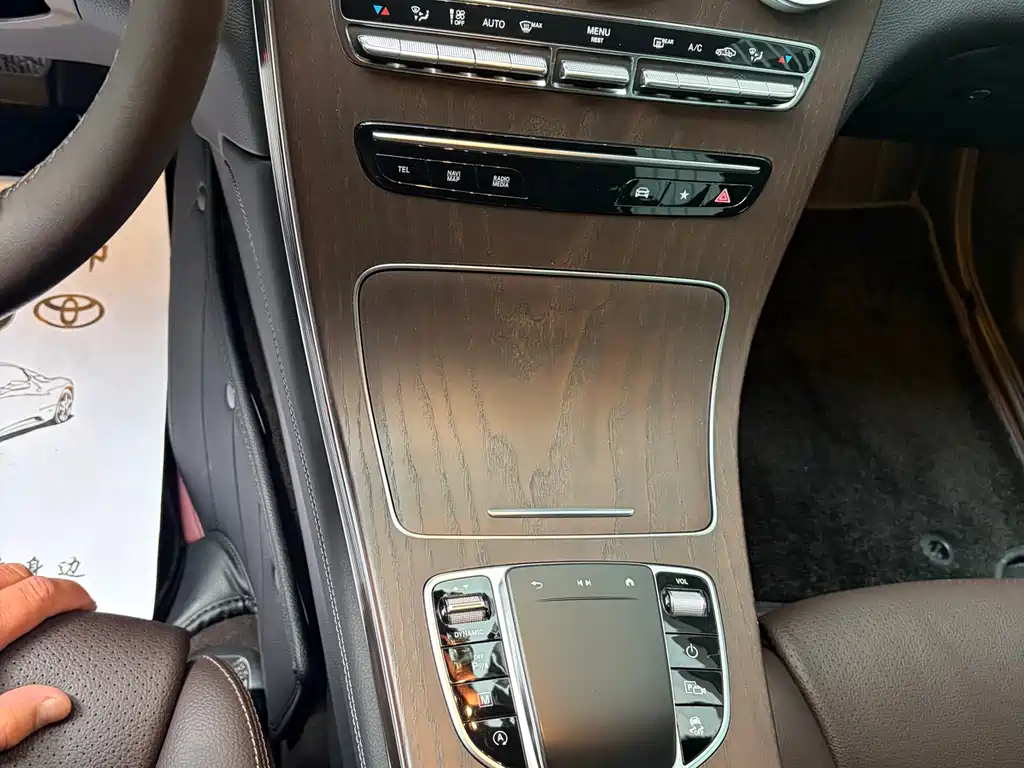 Mercedes-Benz GLC 2020 GLC 260 L 4MATIC Luxury