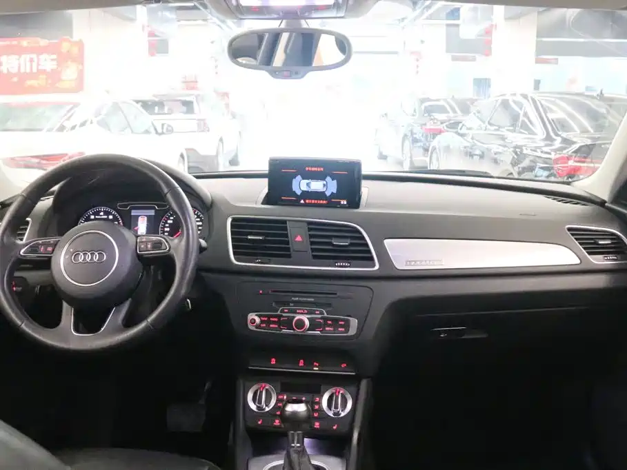Audi Q3 — миниатюра 5