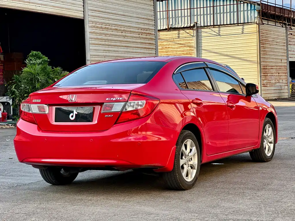 Honda Civic 2013 1.8L AT Comfort