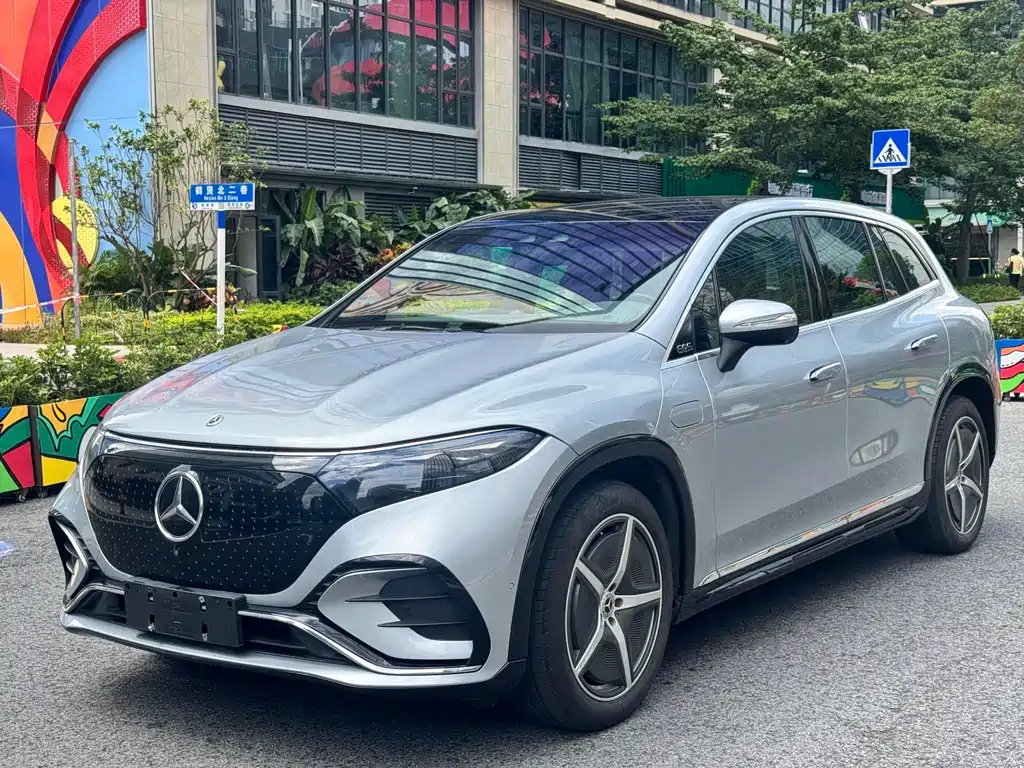 Mercedes-Benz EQS SUV 2025