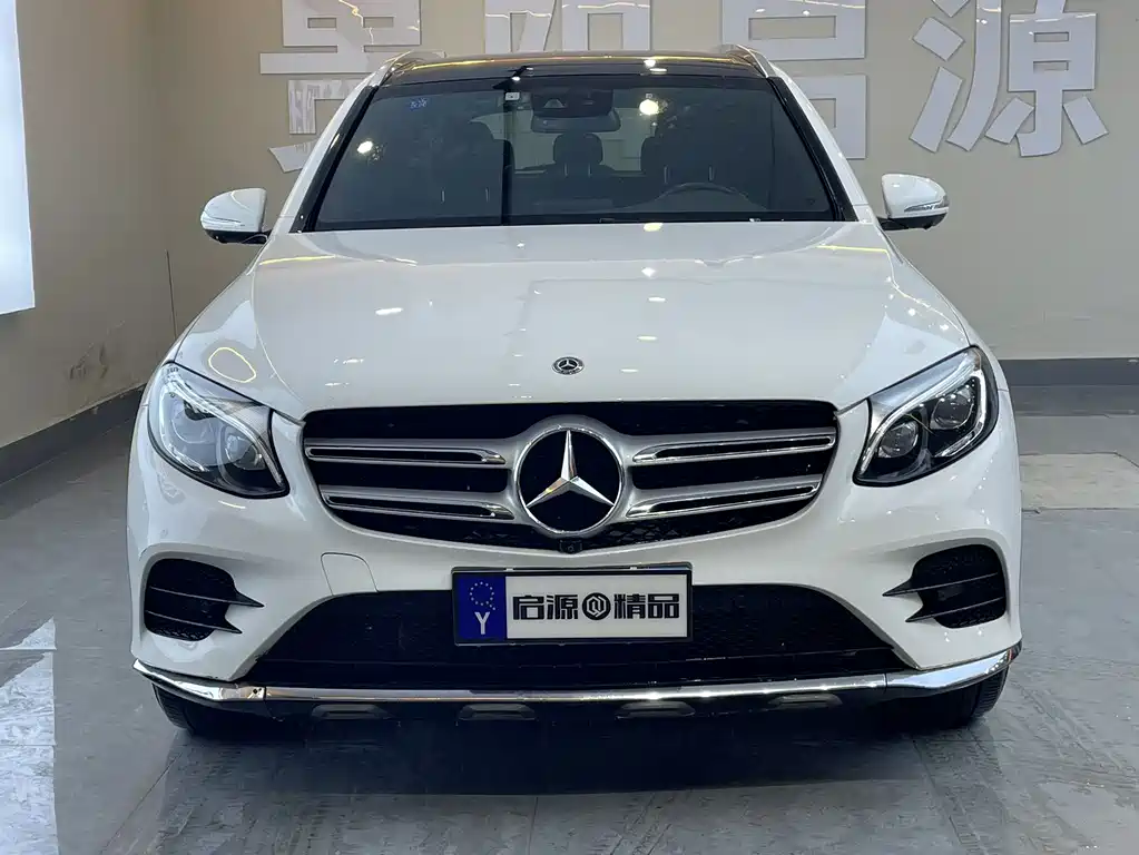 MERCEDES-BENZ GLC