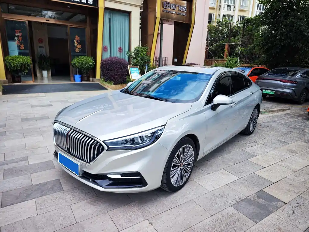 2022 Hongqi H5 - zdjęcie 1 z 9