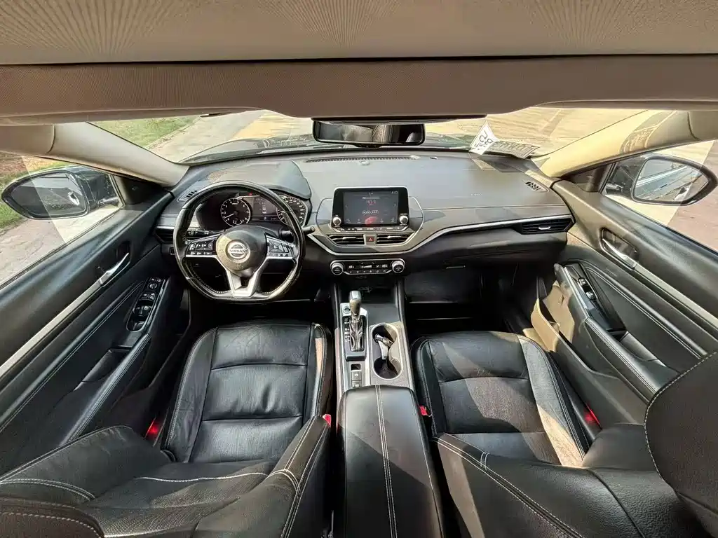Nissan Teana — миниатюра 10