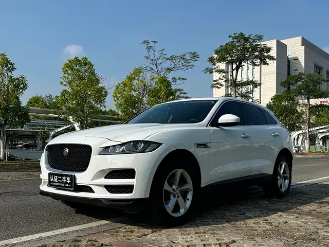JAGUAR F PACE 2020