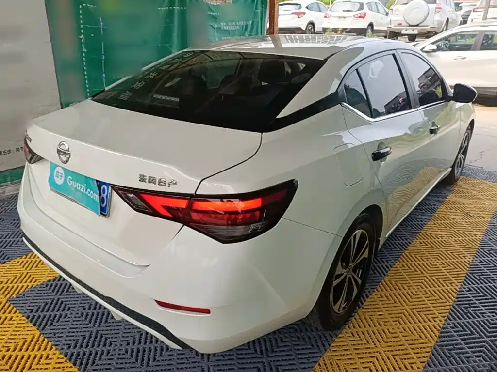 Nissan Sylphy — миниатюра 7