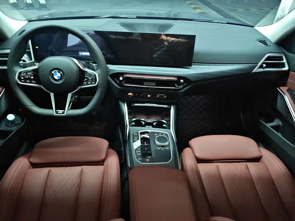 BMW 3 Series — миниатюра 4