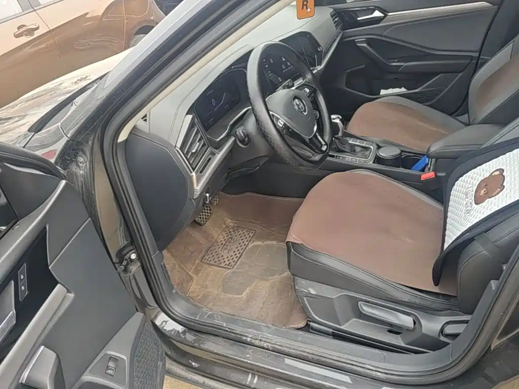 Volkswagen Sagitar — миниатюра 16