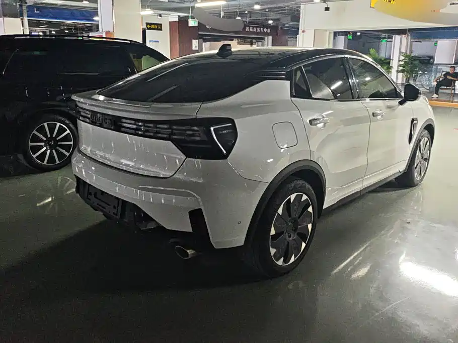Lynk & Co 05 EM-P — миниатюра 3