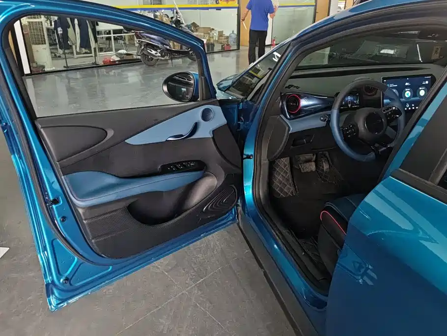 BYD Dolphin — миниатюра 7