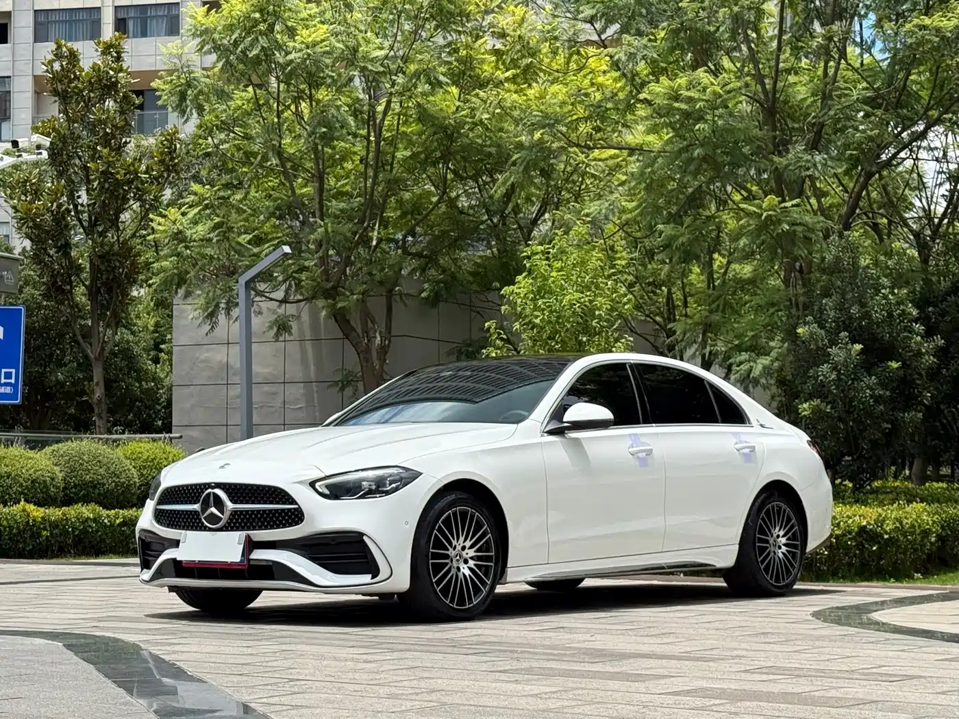 Mercedes-Benz C-Class