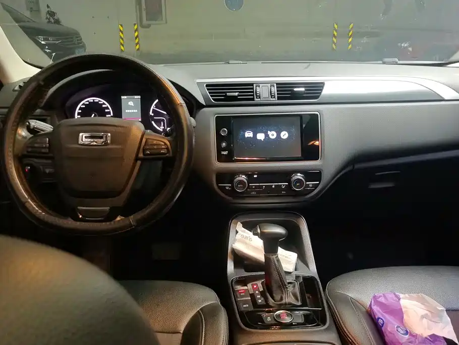 Qoros Qoros 5 — миниатюра 12