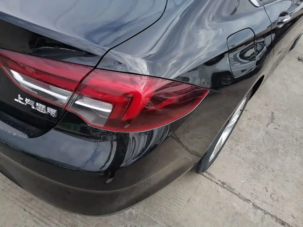Buick Regal — миниатюра 8