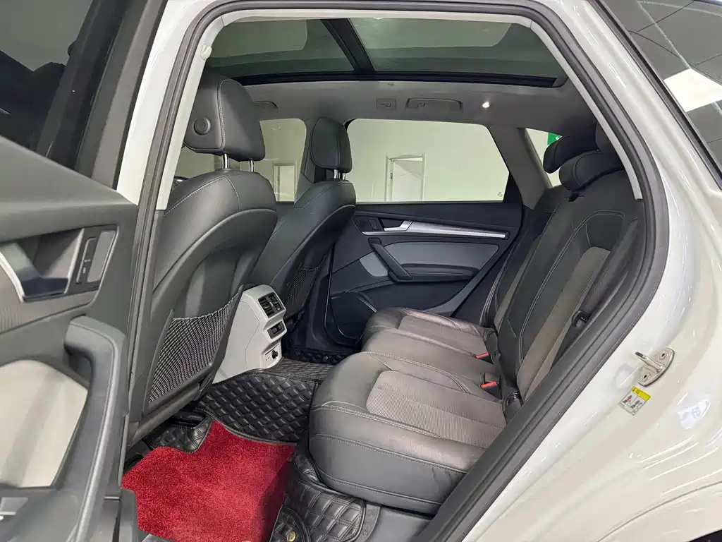 Audi Q5L — миниатюра 6
