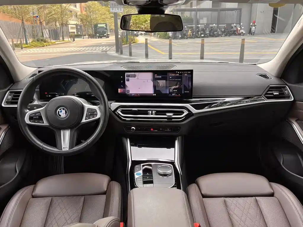 BMW i3 — миниатюра 9