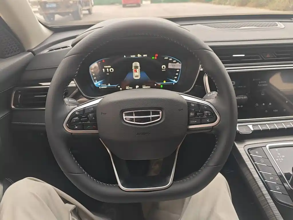 Geely Boyue — миниатюра 11