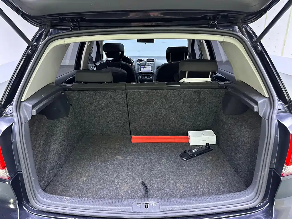 Volkswagen Golf — миниатюра 14