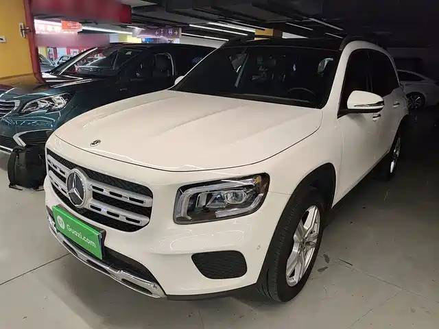 MERCEDES-BENZ  GLB 2021