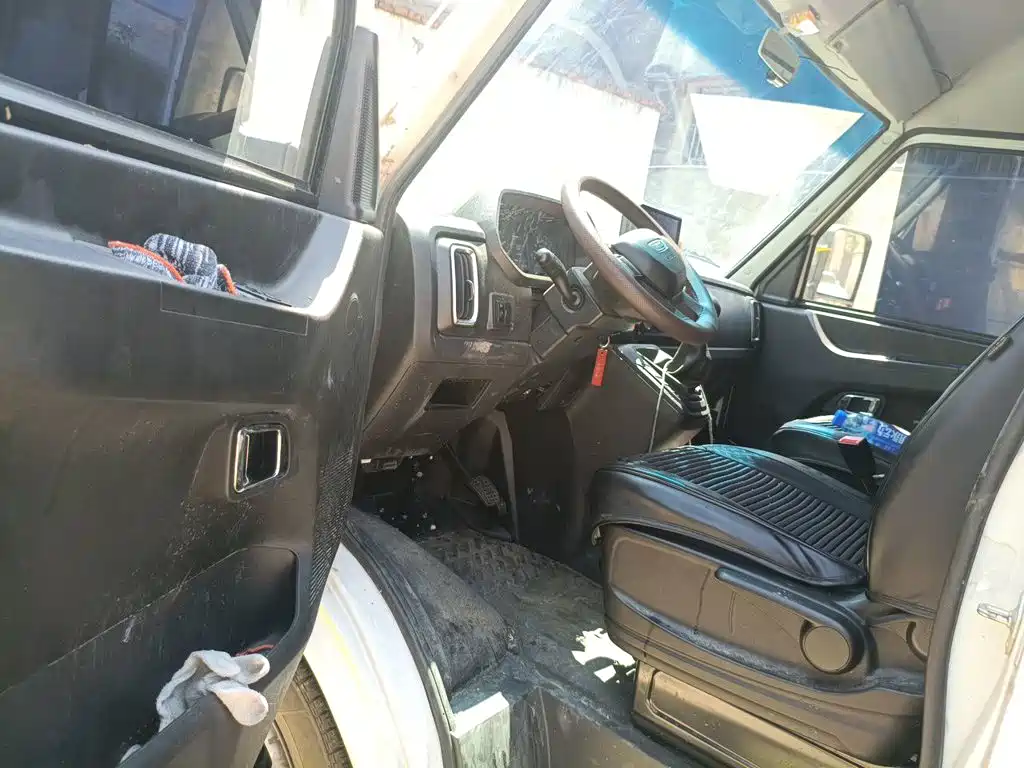 IVECO Daily — миниатюра 14