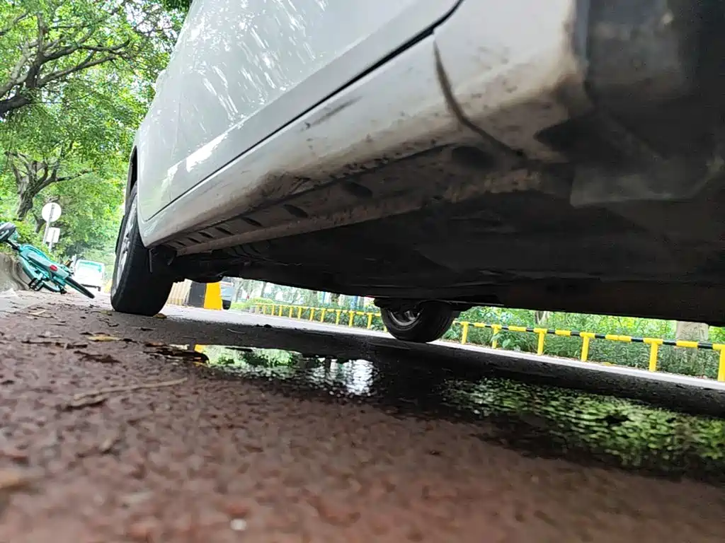 Toyota Yaris L — миниатюра 21