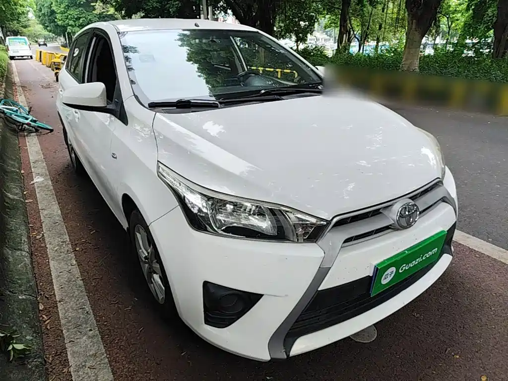 Toyota Yaris L — миниатюра 4