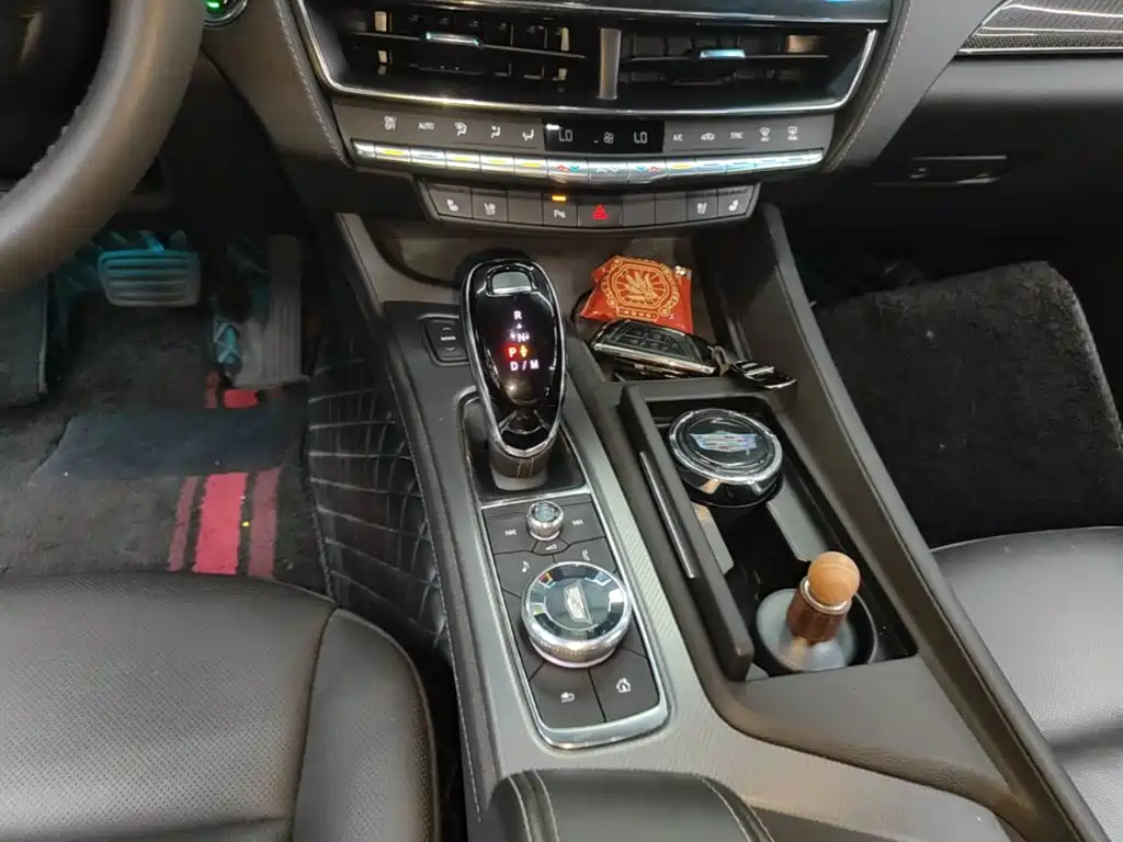 Cadillac CT5 — миниатюра 14