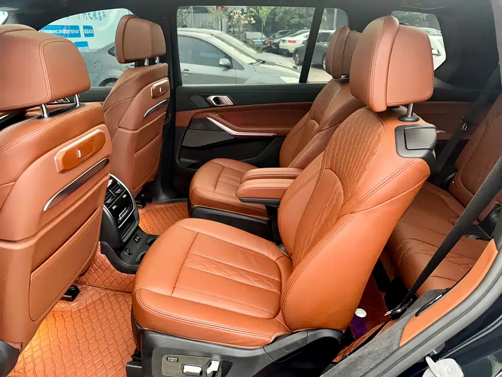 BMW X7 — миниатюра 9