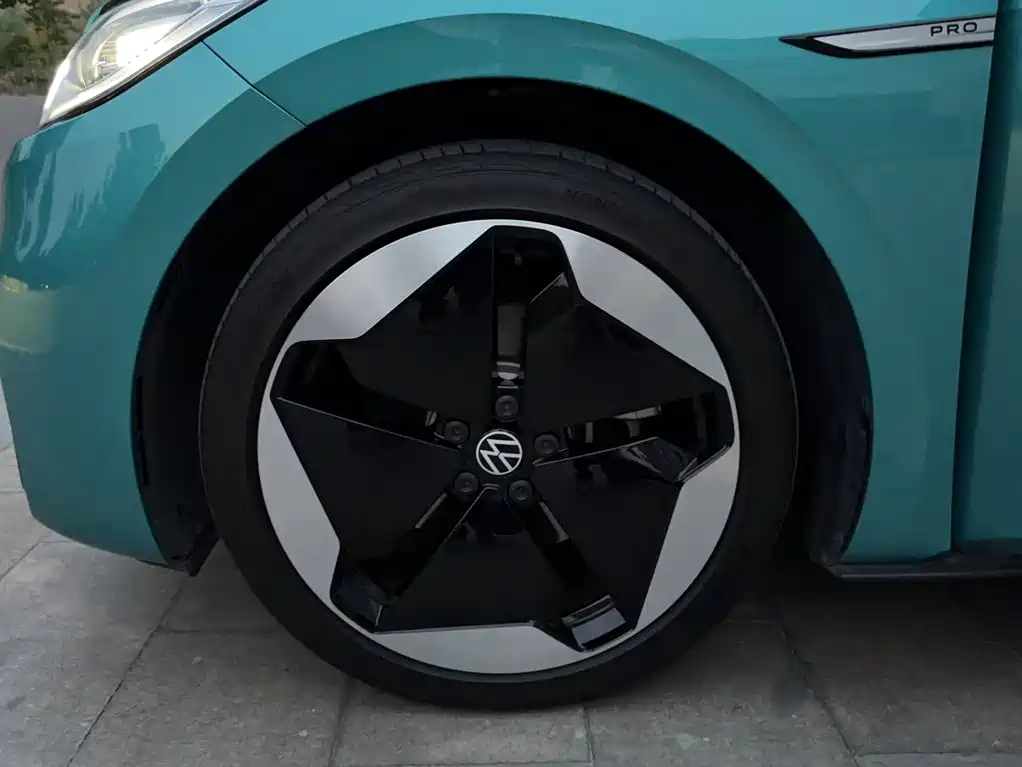 Volkswagen ID.3 — миниатюра 22