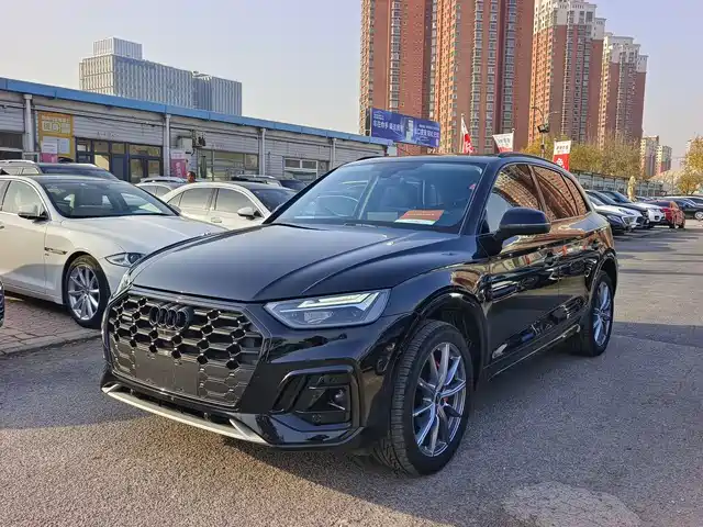 AUDI Q5L 2023